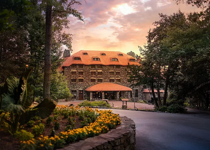 Best 12 Spa Hotels in Asheville for a Relaxing Getaway