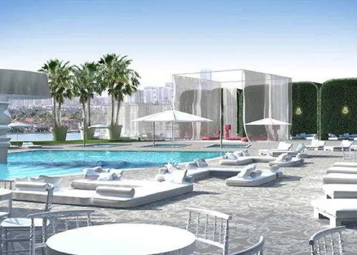 Miami Beach 4 Star Hotels